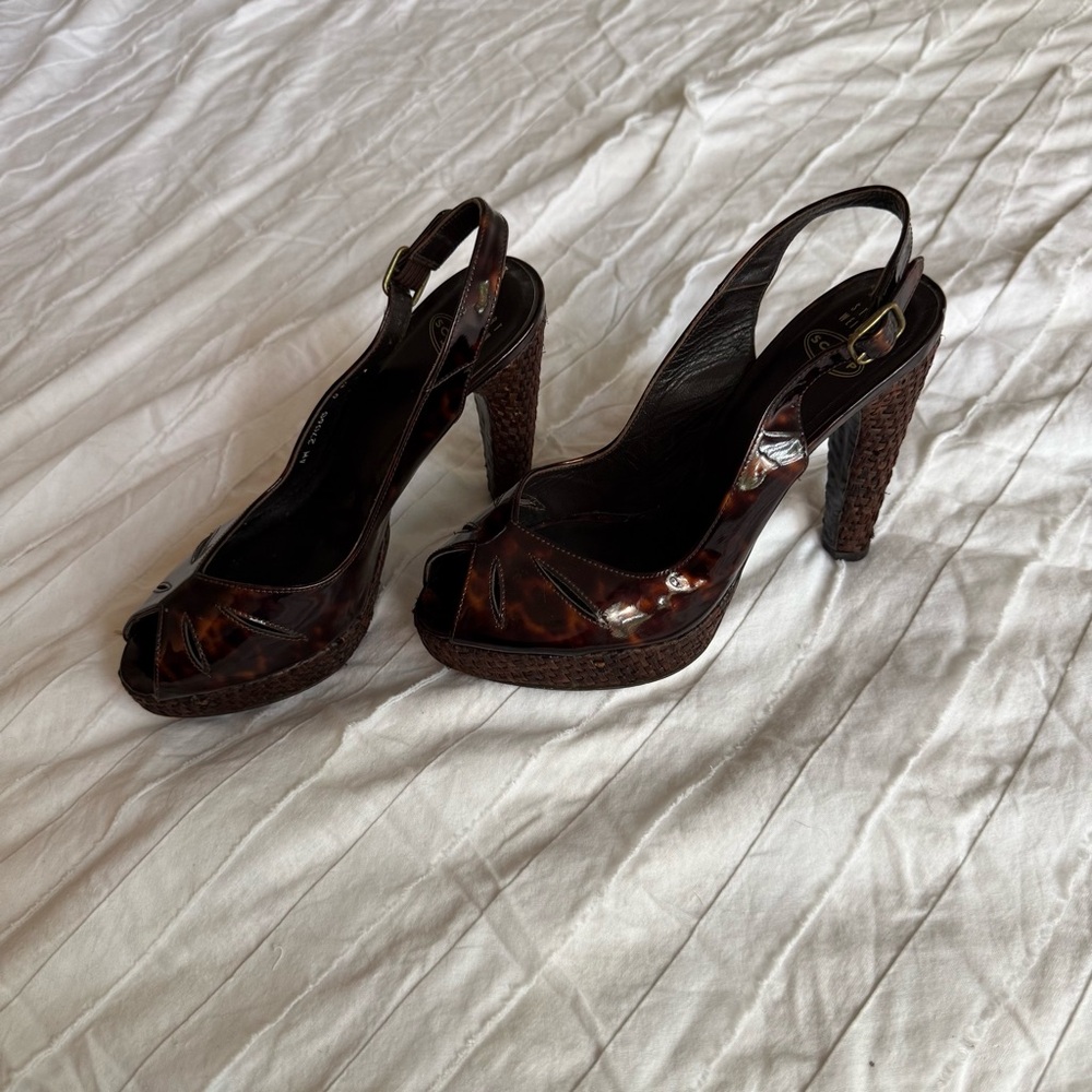 Vintage Stuart Weitzman Brown Leather Peep Toe Sling Back Adjustable High Heels